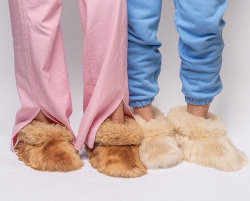 Peruvian alpaca fur slippers - peruvian,