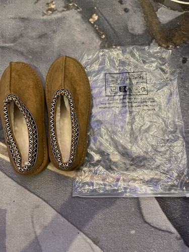 Tan suede moccasin - suede, slippers