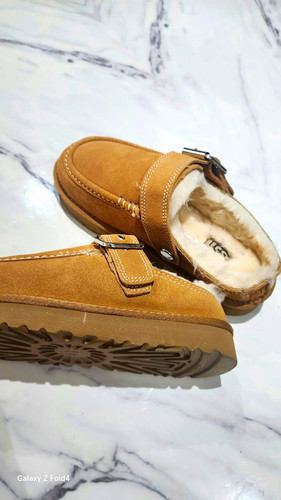 Ugg women brown suede - women’s,
